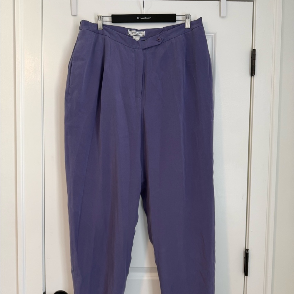 Travis Ayer’s Women Suit - Picture 6 of 8